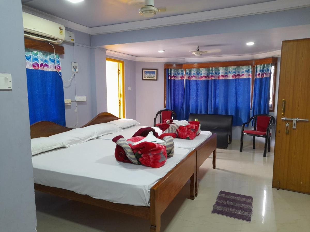 Hotel Vivek Порт-Блэр Номер фото